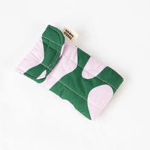 Load image into Gallery viewer, HAPPY POUCH CLUB — PUFFY GLASSES POUCH