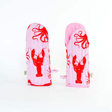 Load image into Gallery viewer, HAPPY POUCH CLUB -
OVEN GLOVE