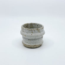 画像をギャラリービューアに読み込む, DRIPPY WHITE CURVY MUG