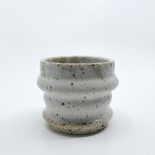 画像をギャラリービューアに読み込む, DRIPPY WHITE CURVY MUG