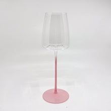 이미지를 갤러리 뷰어에 로드 , DIPPED STEM GLASS
