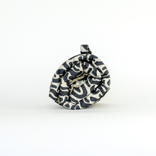 Load image into Gallery viewer, HAPPY POUCH CLUB — BABY BLANKET
