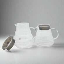 将图片加载到图库查看器，Product photo for glass coffee jugs, showing both the small and large size
