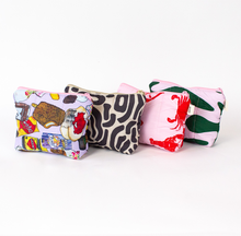 将图片加载到图库查看器，HAPPY POUCH CLUB — MEDIUM ZIPPY PUFFY POUCH

