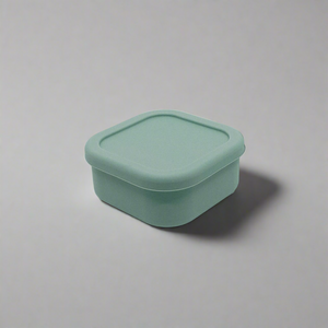 SQUARE SILICONE LUNCH BOX