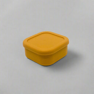 SQUARE SILICONE LUNCH BOX