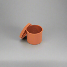 Cargar imagen en el visor de la galería, UNBREAKABLE LEAK PROOF SILICONE SNACK CONTAINER
