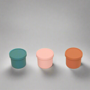 UNBREAKABLE LEAK PROOF SILICONE SNACK CONTAINER