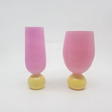 将图片加载到图库查看器，Pink Lemonade Glass
