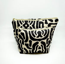 Cargar imagen en el visor de la galería, PUFFY ZIPPY BAG - NEW DESIGNS
