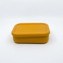 Load image into Gallery viewer, SILICONE LUNCHBOX |. UNBREAKABLE LEAK PROOF - 4 SECTIONS
