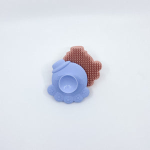 OCTOPUS SCRUBBER WITH SUCTION CUP