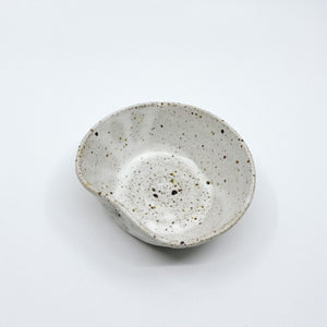 PINCHED HAND BOWL