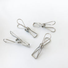 Charger l&#39;image dans la galerie, SUSTAINABLE STAINLESS STEEL PEGS - SET 20
