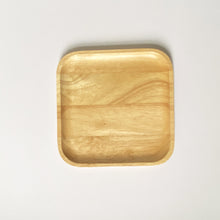 Charger l&#39;image dans la galerie, SUSTAINABLY SOURCED HAND CARVED WOODEN BOARDS - SQUARE
